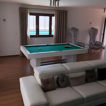 Luxurious Penthouse Private Swimming Pool Oriente Lissabon